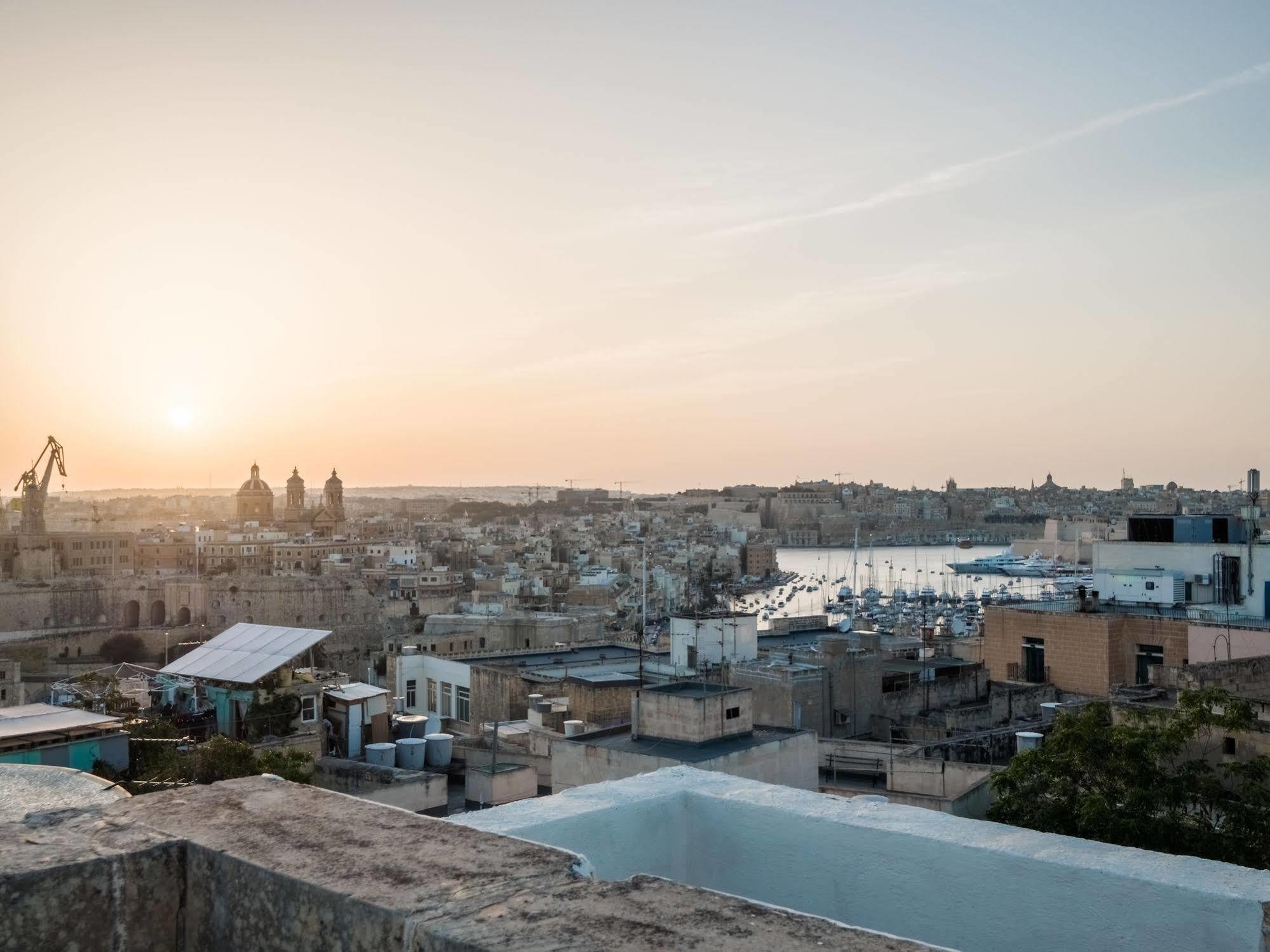 Julesy'S Bnb Cospicua Exterior foto